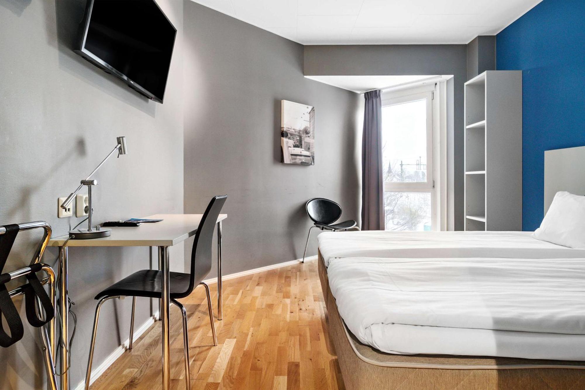 Sure Hotel By Best Western Stockholm Alvsjo Exterior foto